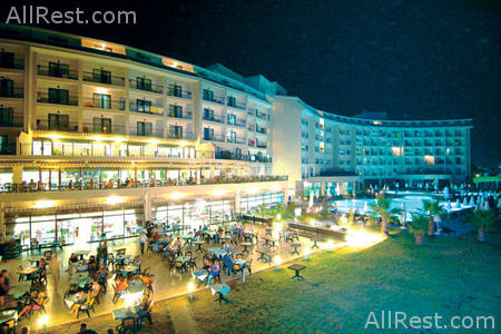 Lyra De Luxe Hotel 8